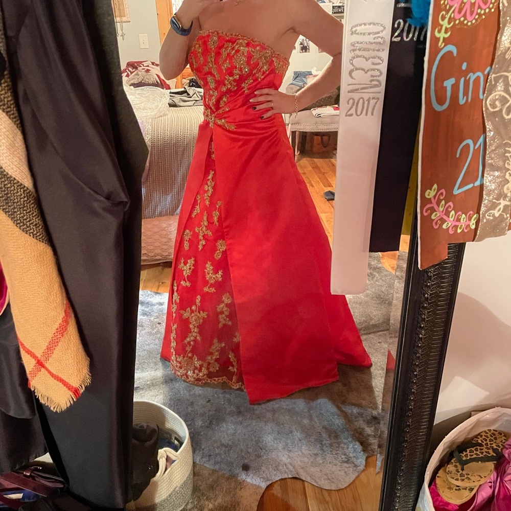 Tiffany Red Ballgown Formal Dress. Size 16